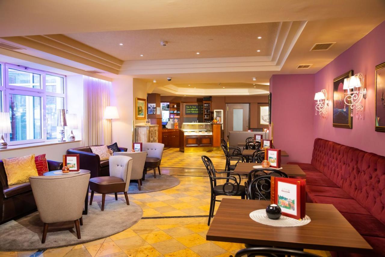 Hotel Allmer บัดไกลเชนแบร์ก ภายนอก รูปภาพ